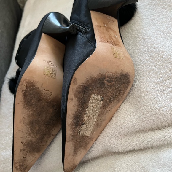 Worn Only Once Joey-O SHORT Fabric and Fur Pom Pom Booties. Gorgeous Boot - Picture 12 of 14